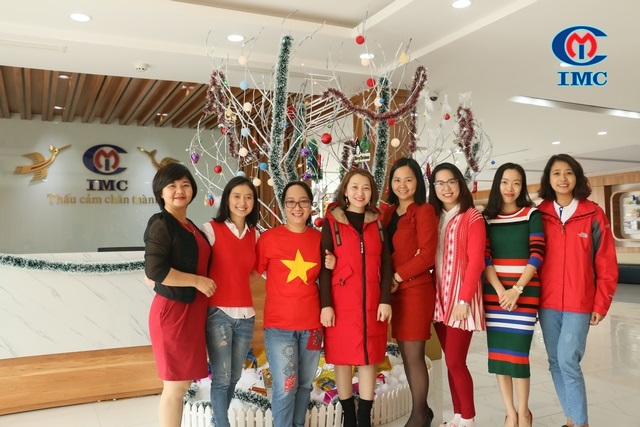 IMC – Vui đón Noel, chào mừng năm mới