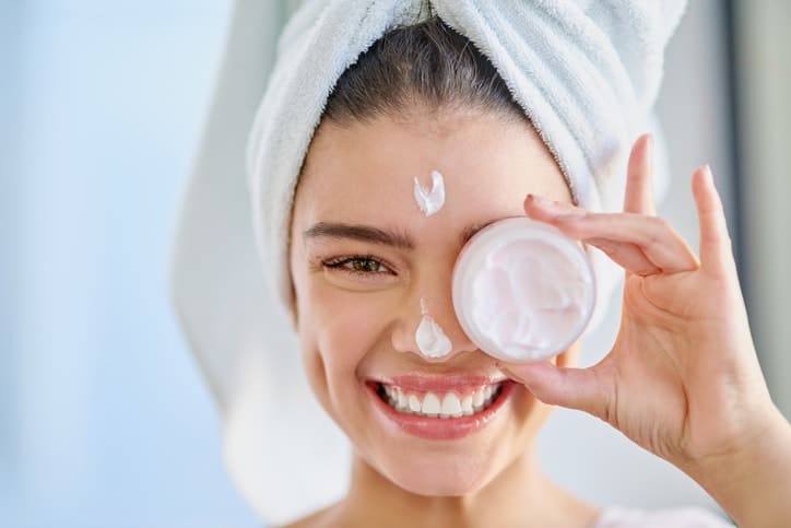 Chuyên mục làm đẹp: Mang bầu tuyệt đối tránh Skincare có cái này