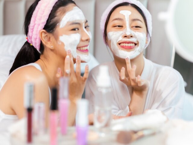 Skincare Trends 2025: Top 5 Trends Among Young People in Vietnam This Summer